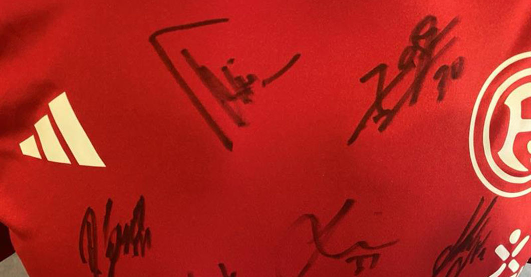  F95 NieWieder Shirt 20 