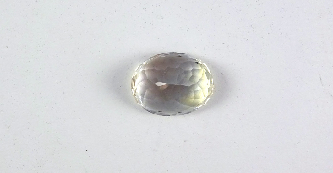 Fast weißer Citrin   Fast weißer Citrin