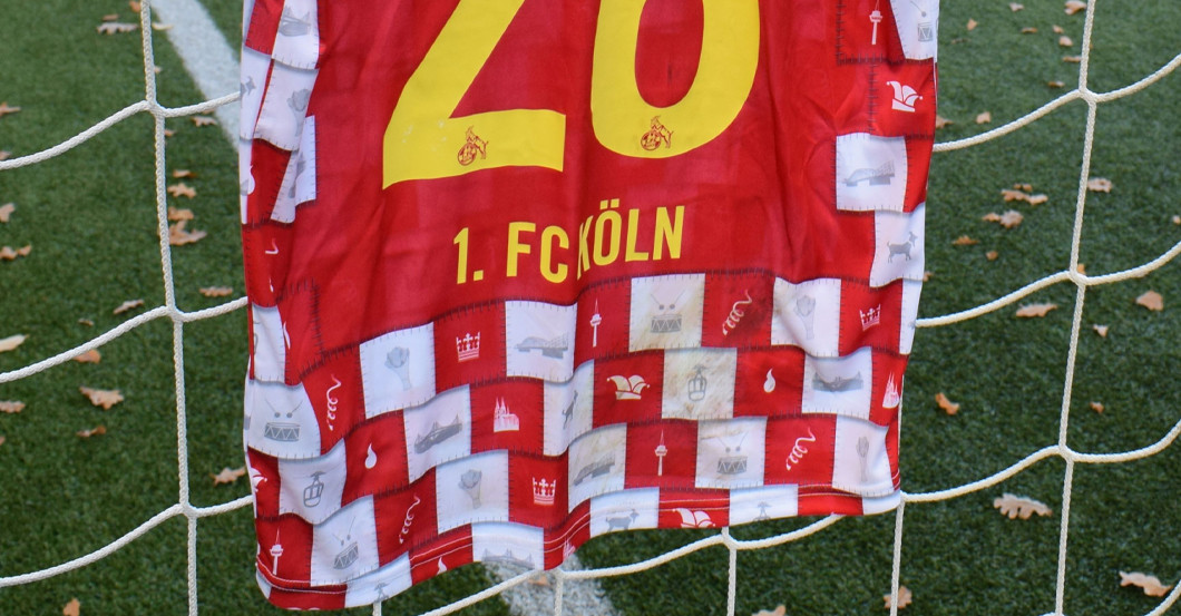 Fastelovend Trikot Skhiri   Fastelovend Trikot Skhiri