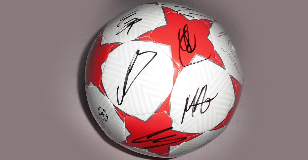 FC Bayern CL Ball   FC Bayern CL Ball