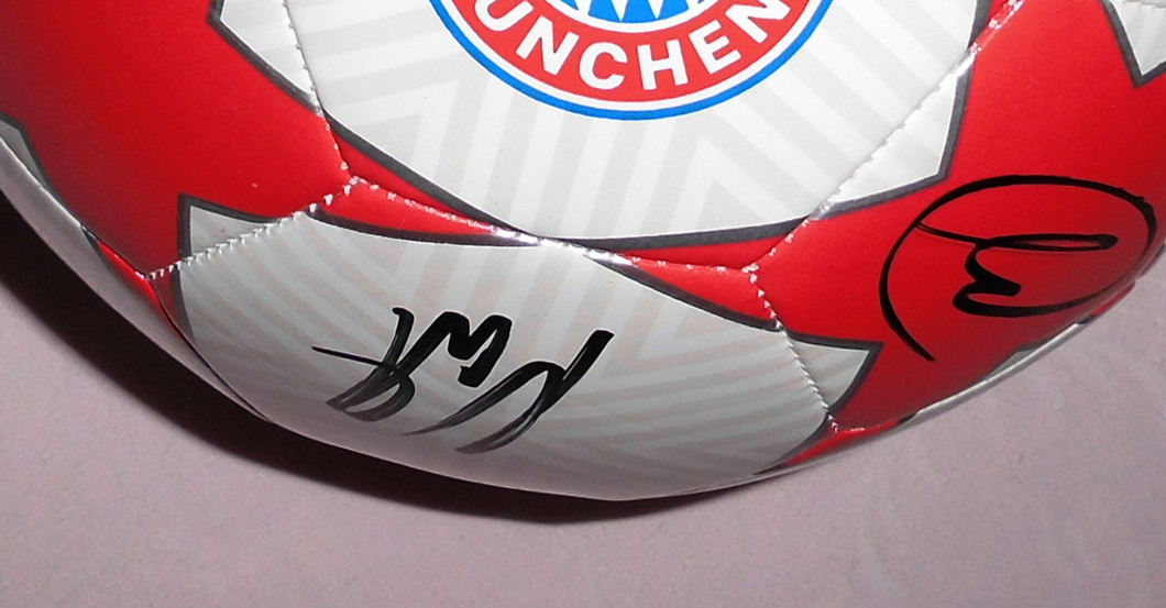 FC Bayern CL Ball   FC Bayern CL Ball