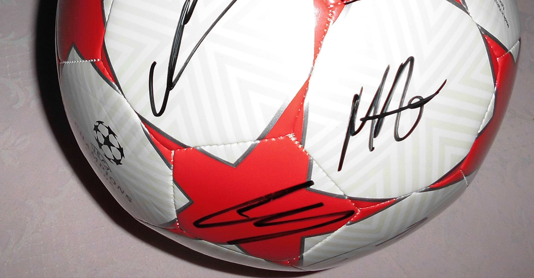 FC Bayern CL Ball   FC Bayern CL Ball