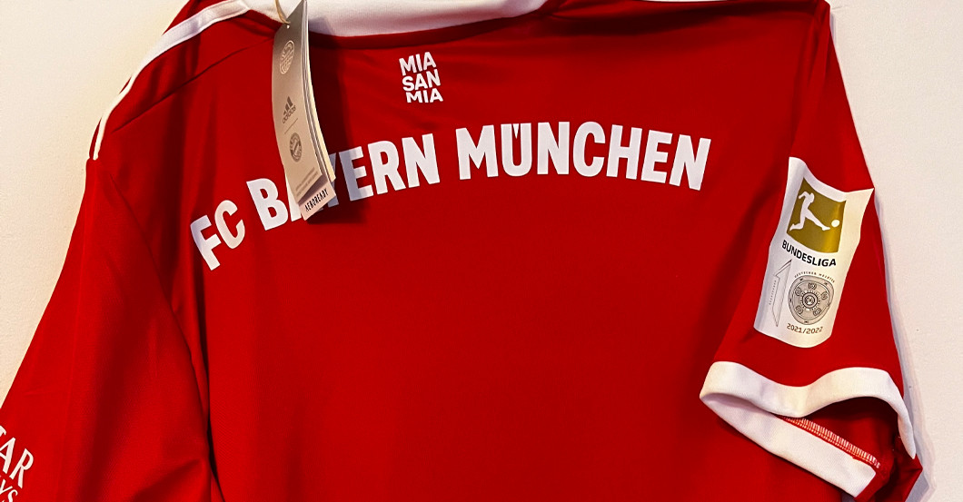 FC Bayern Trikot aktuell   FC Bayern Trikot aktuell