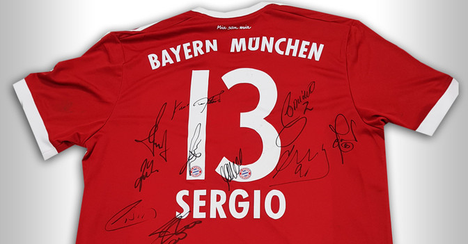 FC Bayern Trikot Legenden   FC Bayern Trikot Legenden