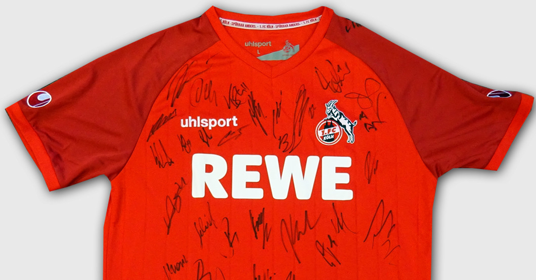  FC Trikot teamsigniert 