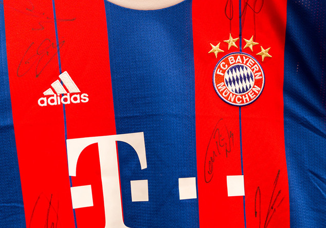 FCB Buli-Trikot   FCB Buli-Trikot