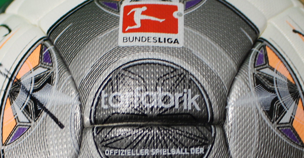 FCB Bundesliga-Ball   FCB Bundesliga-Ball