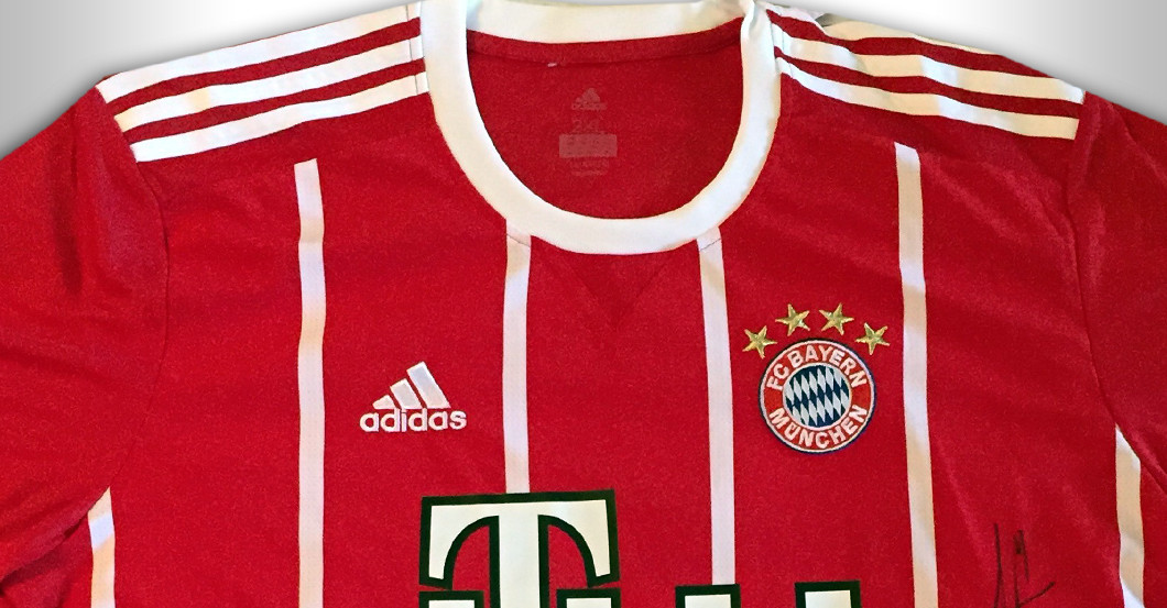 FCB Trikot aktuell   FCB Trikot aktuell