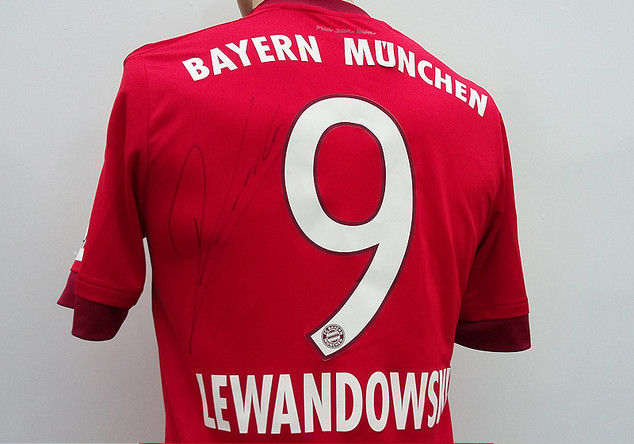 FCB Trikot Lewandowski   FCB Trikot Lewandowski