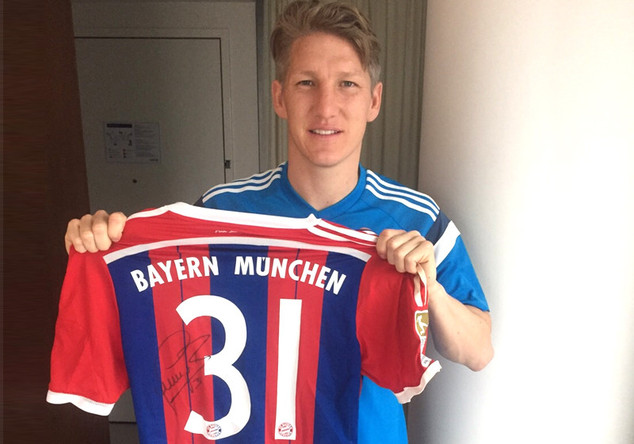 FCB-Trikot Schweinsteiger   FCB-Trikot Schweinsteiger