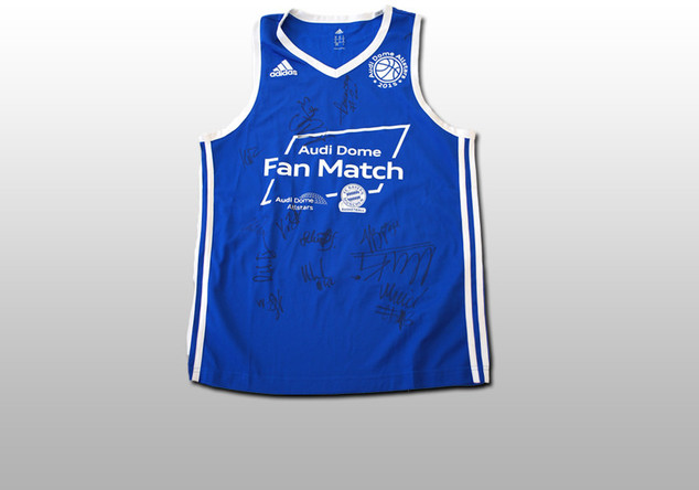 FCBB Trikot signiert   FCBB Trikot signiert