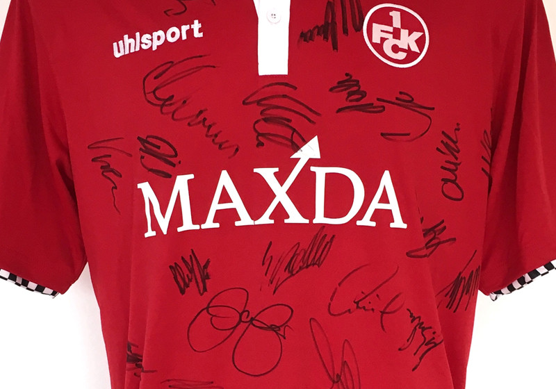  FCK Trikot teamsigniert 