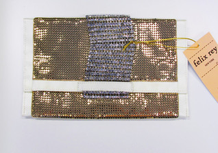 Die goldene Madison Clutch von Felix Rey direkt aus New York Die goldene Madison Clutch von Felix Rey direkt aus New York
