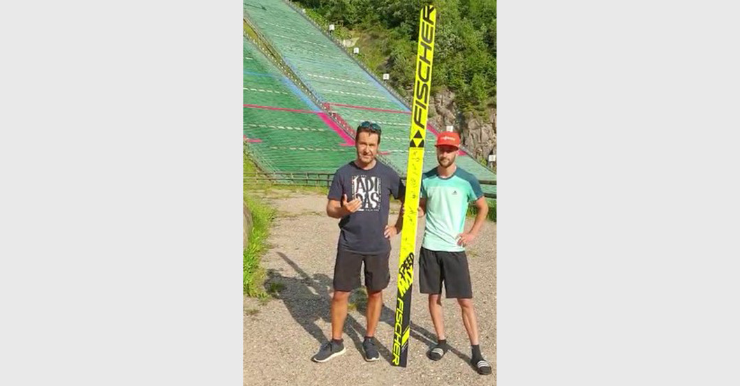 Fischer Sprungski DSV   Fischer Sprungski DSV