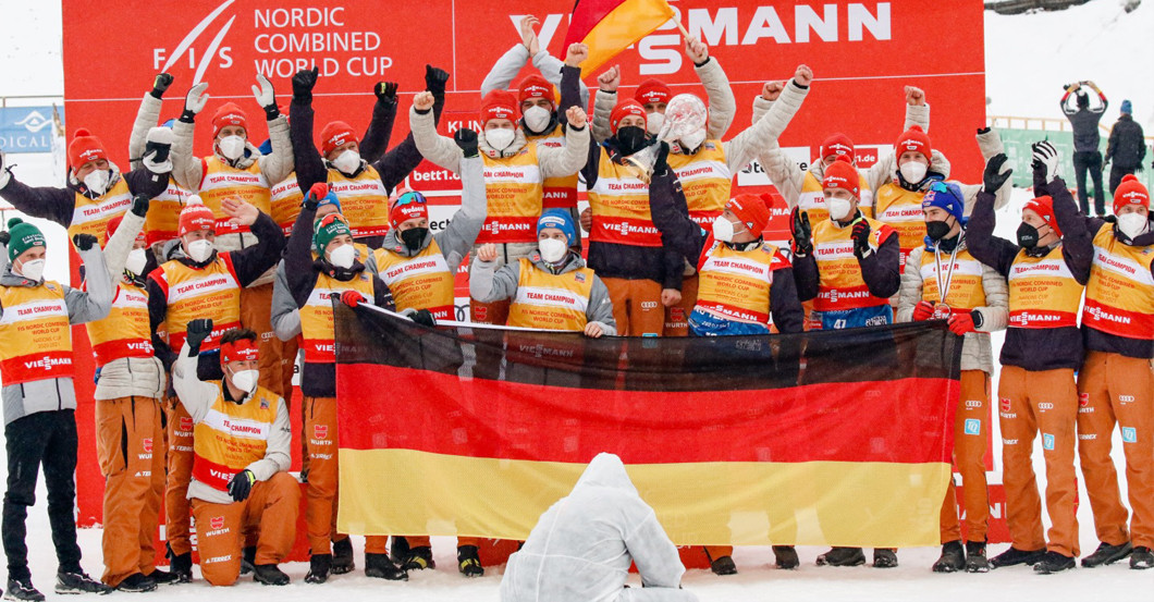 Fischer Sprungski DSV   Fischer Sprungski DSV