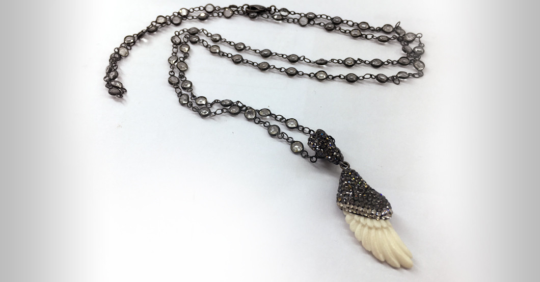 Flügelkette aus Show 11   Flügelkette aus Show 11