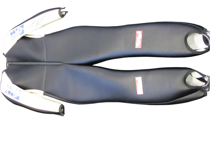 Getragener und handsignierter Fluganzug aus der Saison 2011/2012