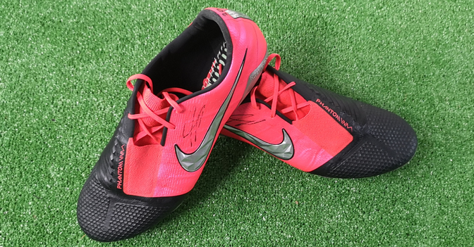  Försters signierte Schuhe  