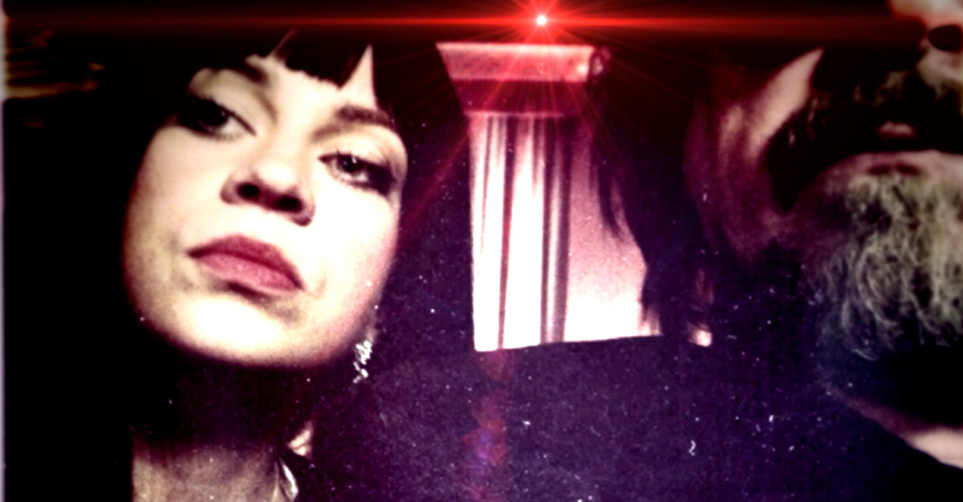 Follow me   Follow me