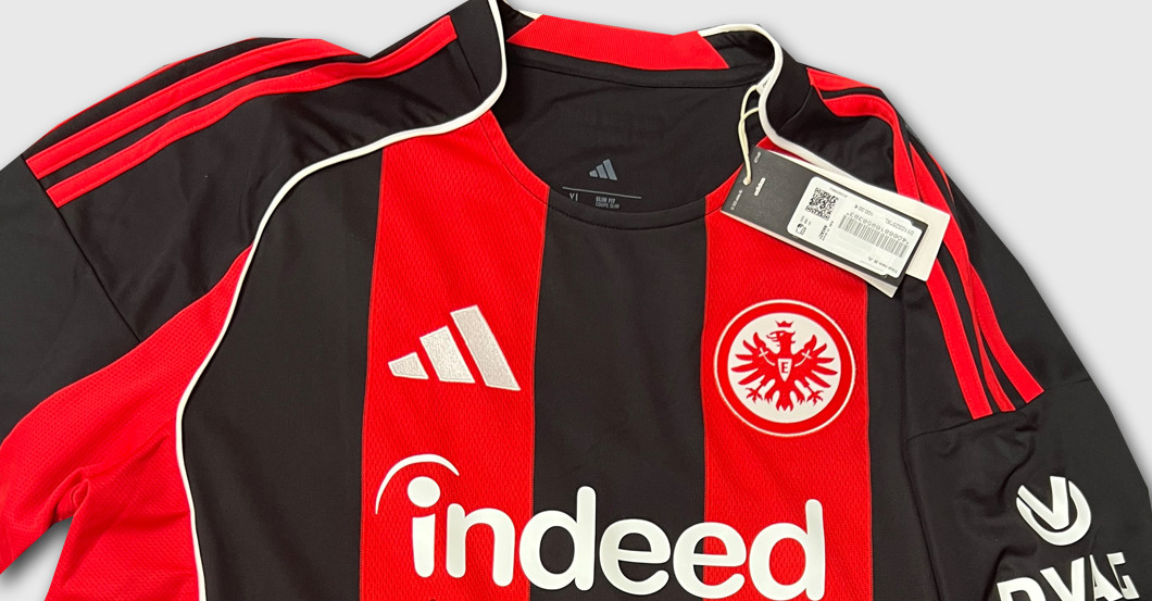  Frankfurt Trikot 25 