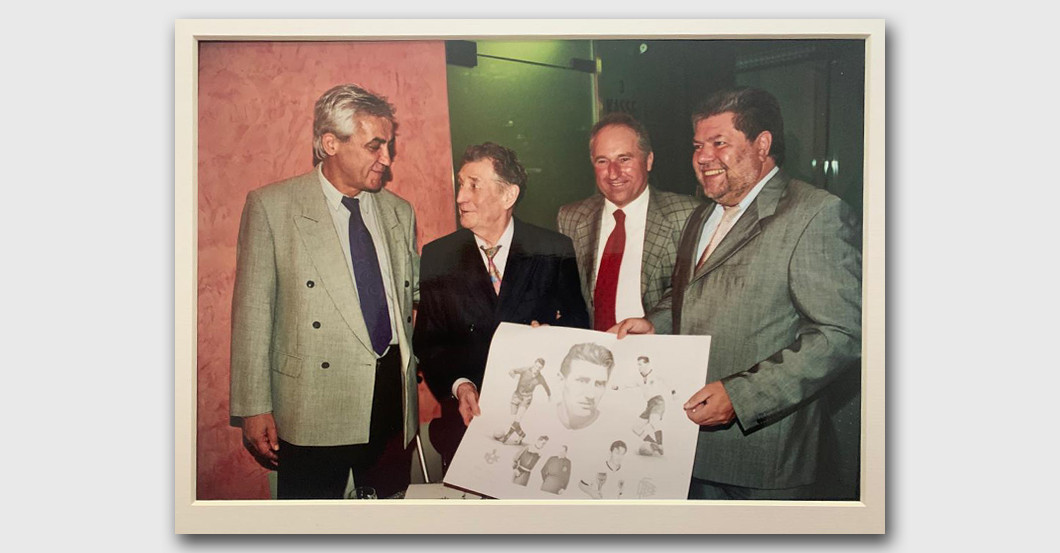 Fritz Walter Kunstwerk   Fritz Walter Kunstwerk