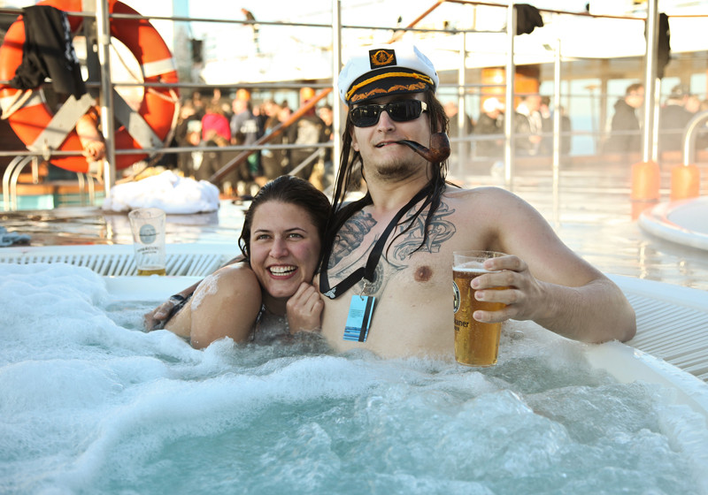  Full Metal Cruise III 