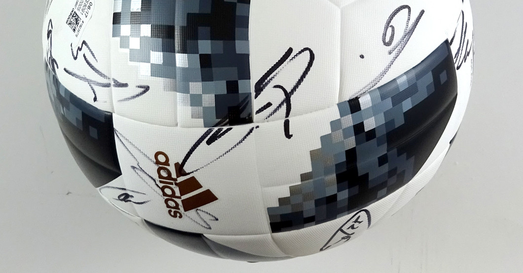  Fußball WM teamsigniert 