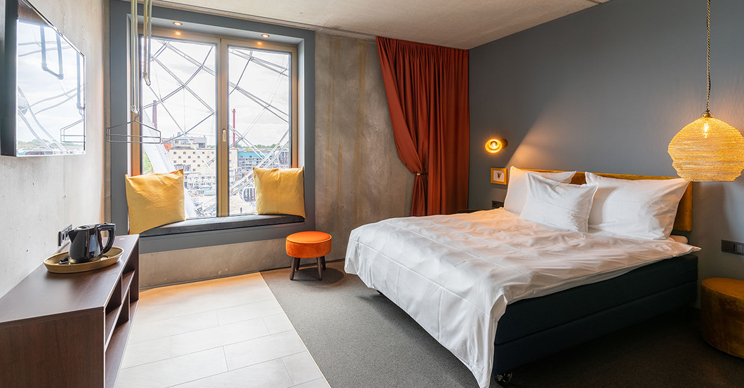 Gambino Hotel    Gambino Hotel