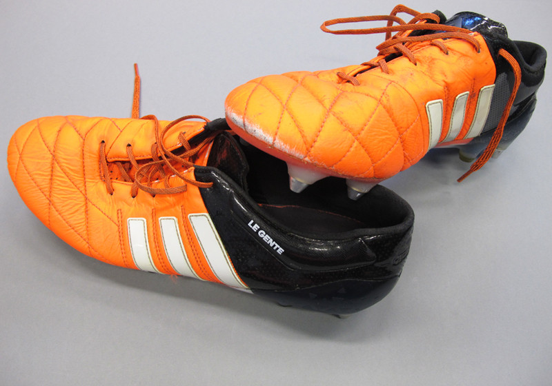  Gentner Wir helfen Trikot 