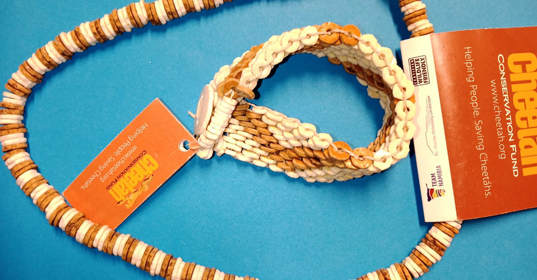  Gepardenpate und Schmuck 