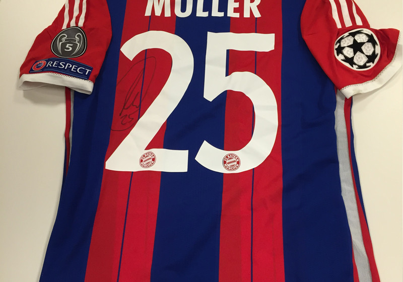 Getragenes Trikot Müller   Getragenes Trikot Müller