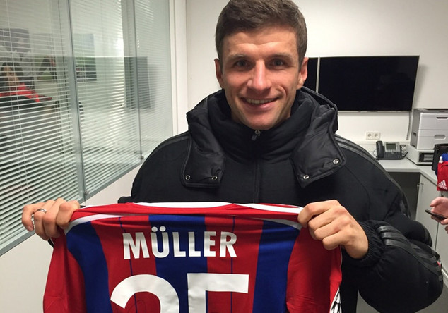 Getragenes Trikot Müller   Getragenes Trikot Müller