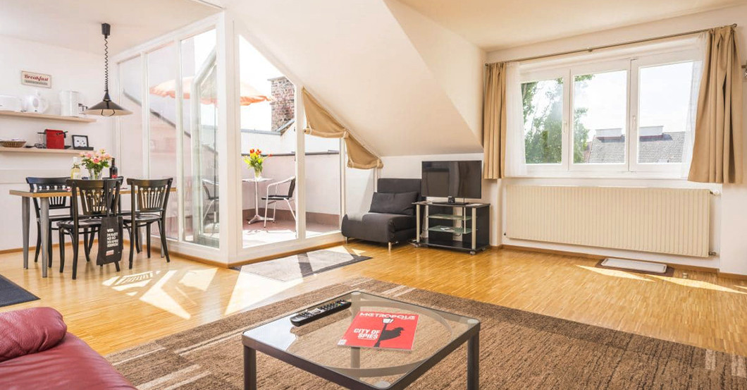  GF 24 Weine Hotel 