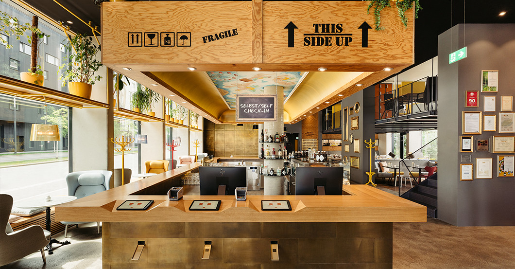 GF Hotel Schani Gemälde   GF Hotel Schani Gemälde