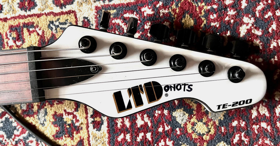  GfH Gitarre der Donots 