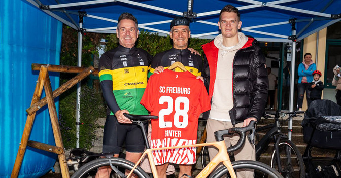  Ginter Freiburg Trikot 