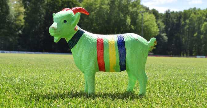 Gipsgeißbock Terodde   Gipsgeißbock Terodde