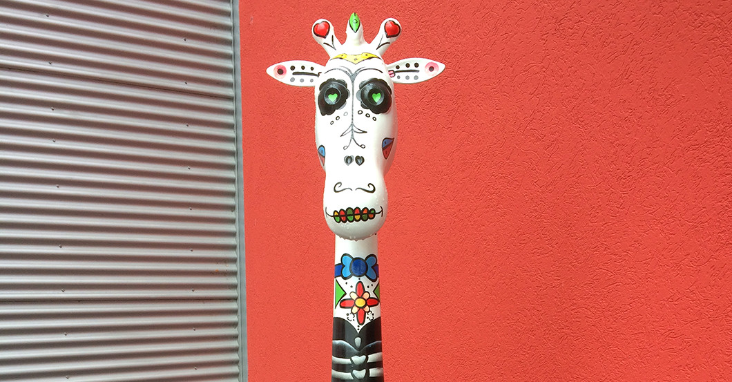Giraffe Dias de muertos   Giraffe Dias de muertos