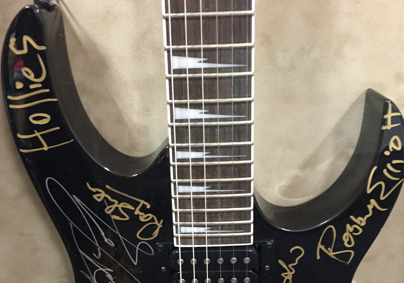  Gitarre von Poplegenden 