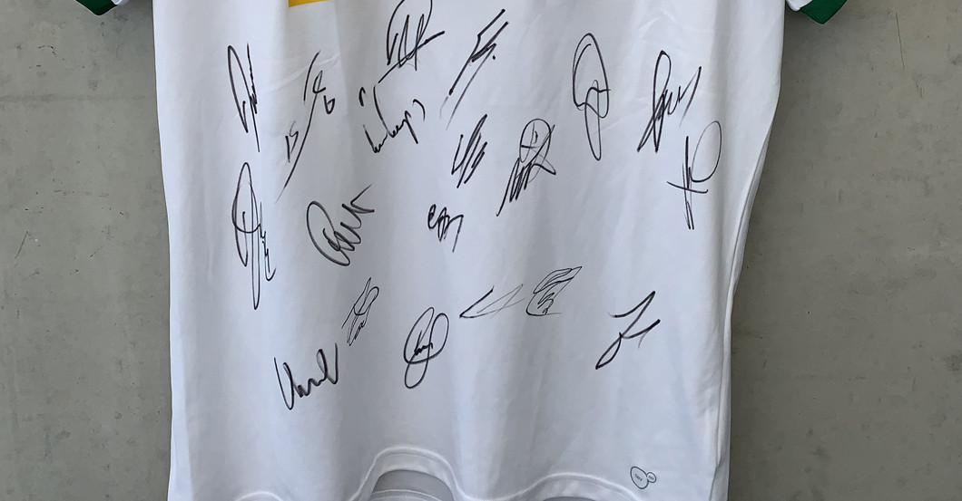 Gladbach teamsigniert   Gladbach teamsigniert