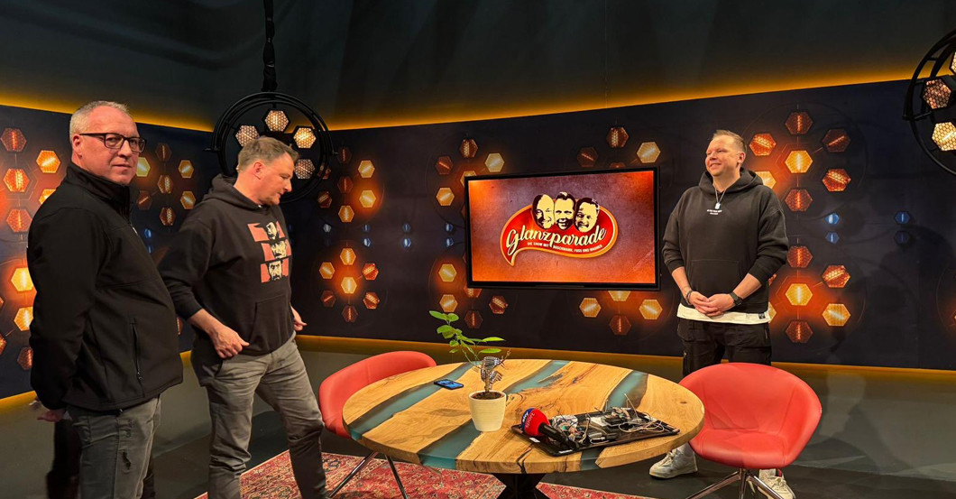 Glanzparade Tisch   Glanzparade Tisch