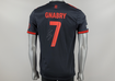  Gnabry FCB-Trikot  