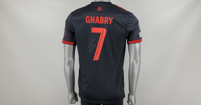  Gnabry FCB-Trikot  