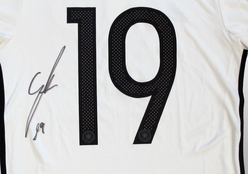  Götze EM Trikot signiert2 