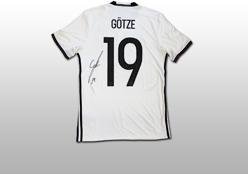  Götze EM Trikot signiert2 