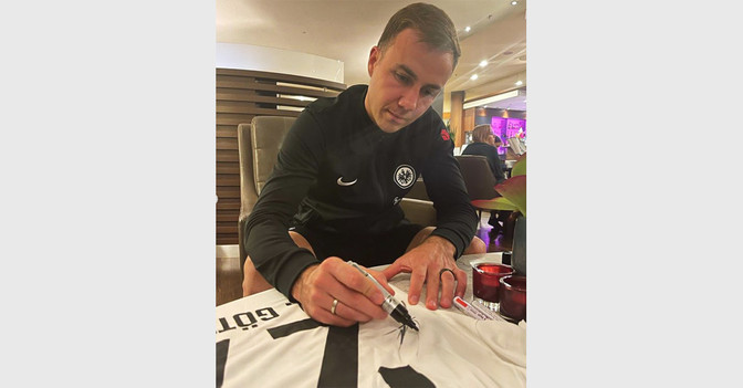 Götze Trikot Frankfurt   Götze Trikot Frankfurt