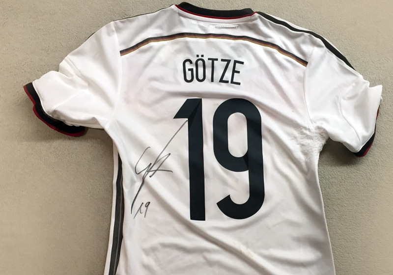 Götzes Australien-Trikot   Götzes Australien-Trikot