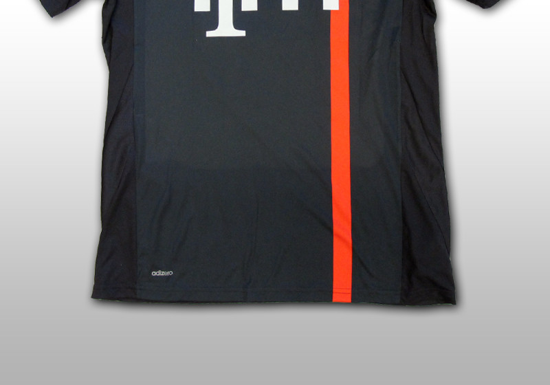  Götzes CL Trikot signiert 