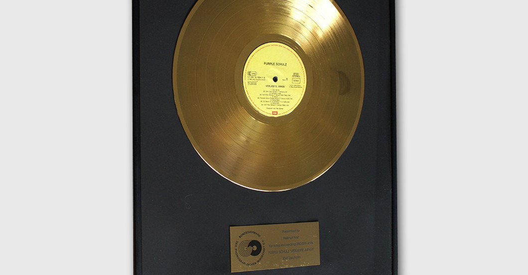  Gold Award Purple Schulz 