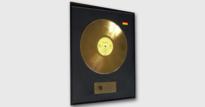  Gold Award Purple Schulz 